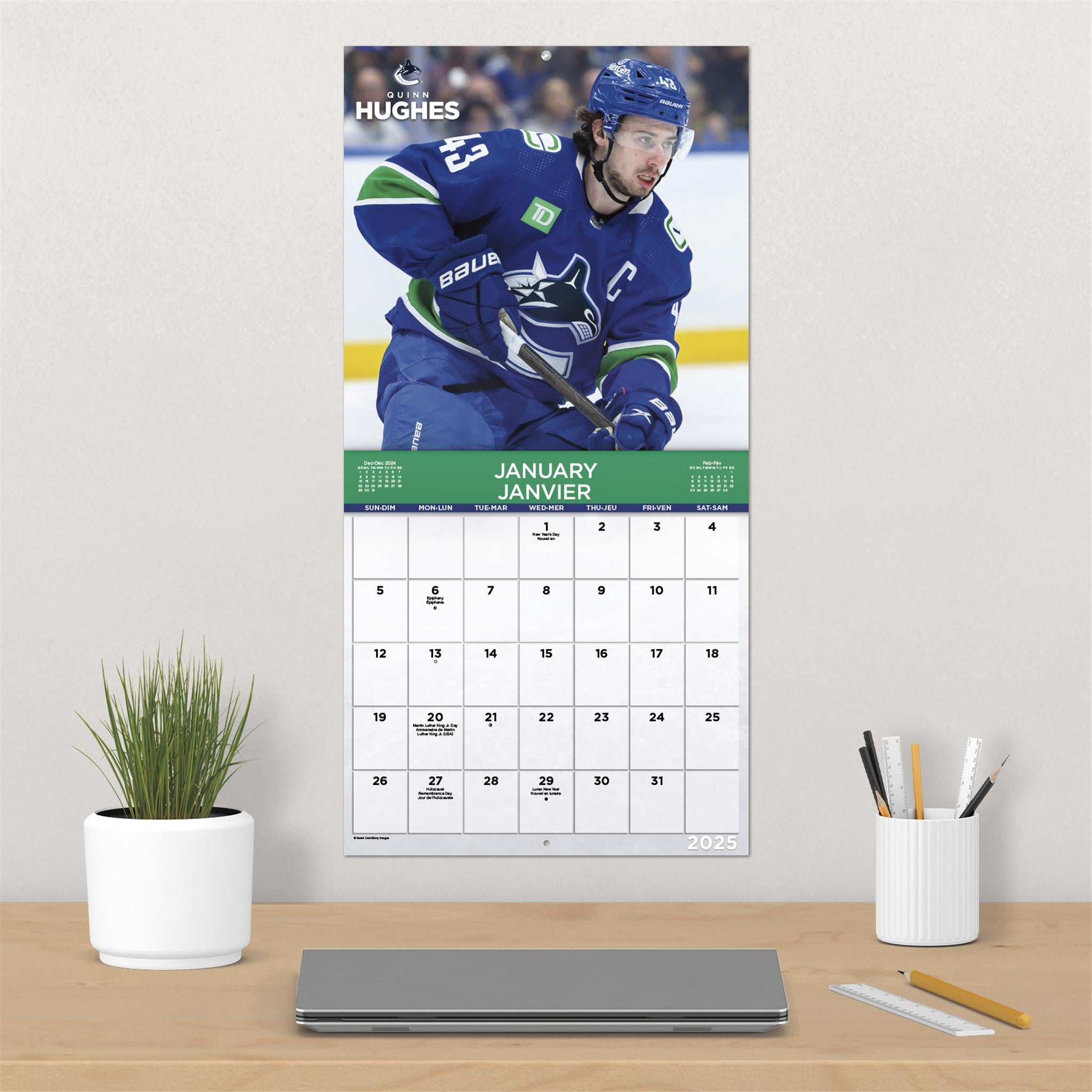 NHL Vancouver Canucks Bilingual Wall 2025 Calendar