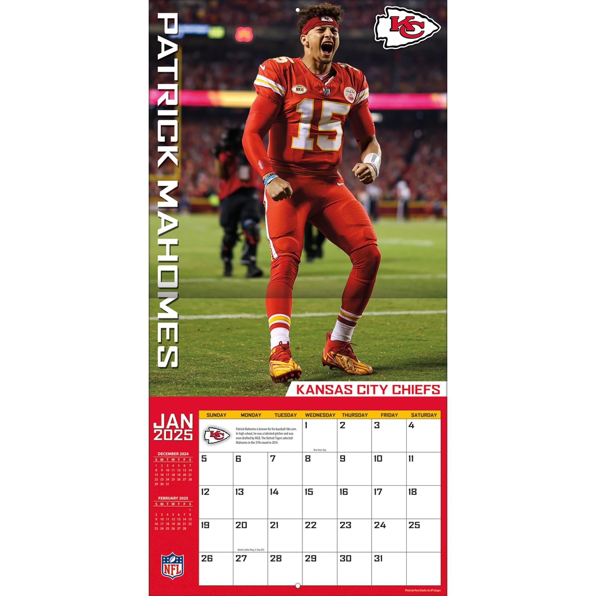 NFL Patrick Mahomes Kansas City Chiefs Wall 2025 Calendar