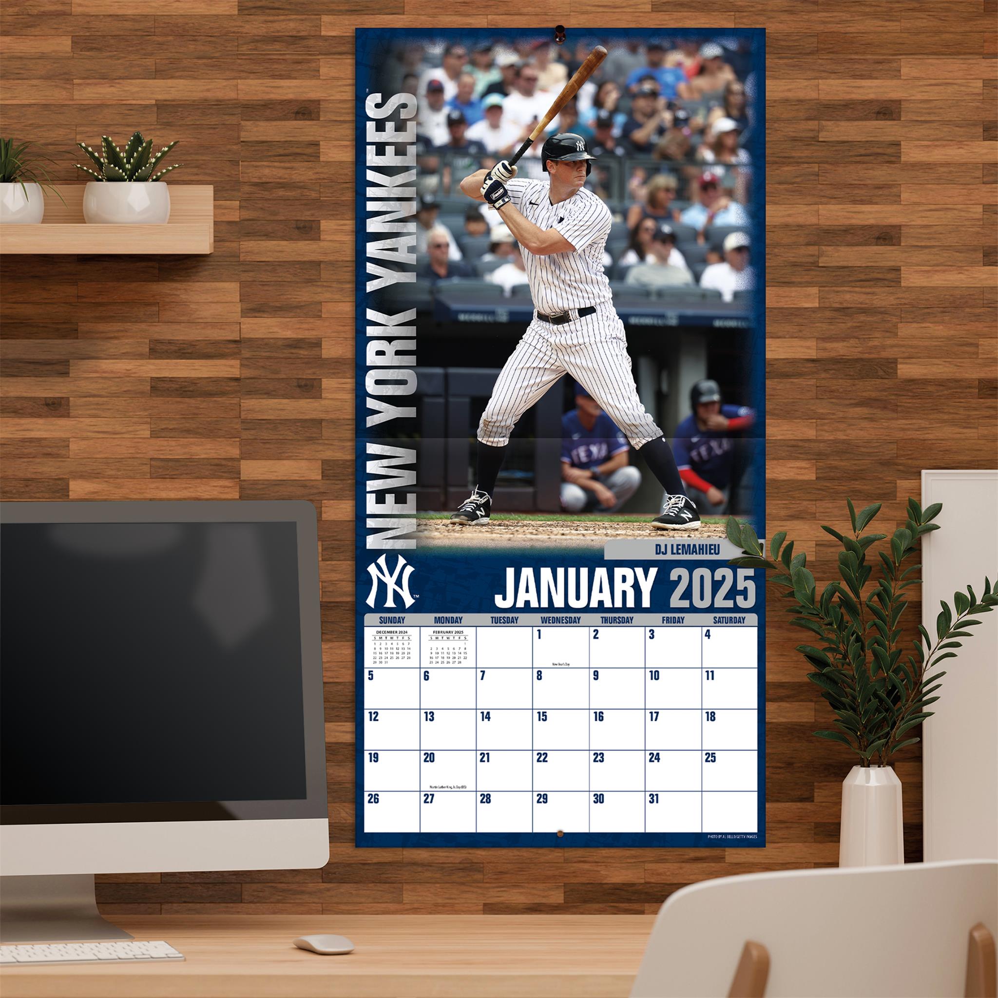 MLB New York Yankees Wall 2025 Calendar