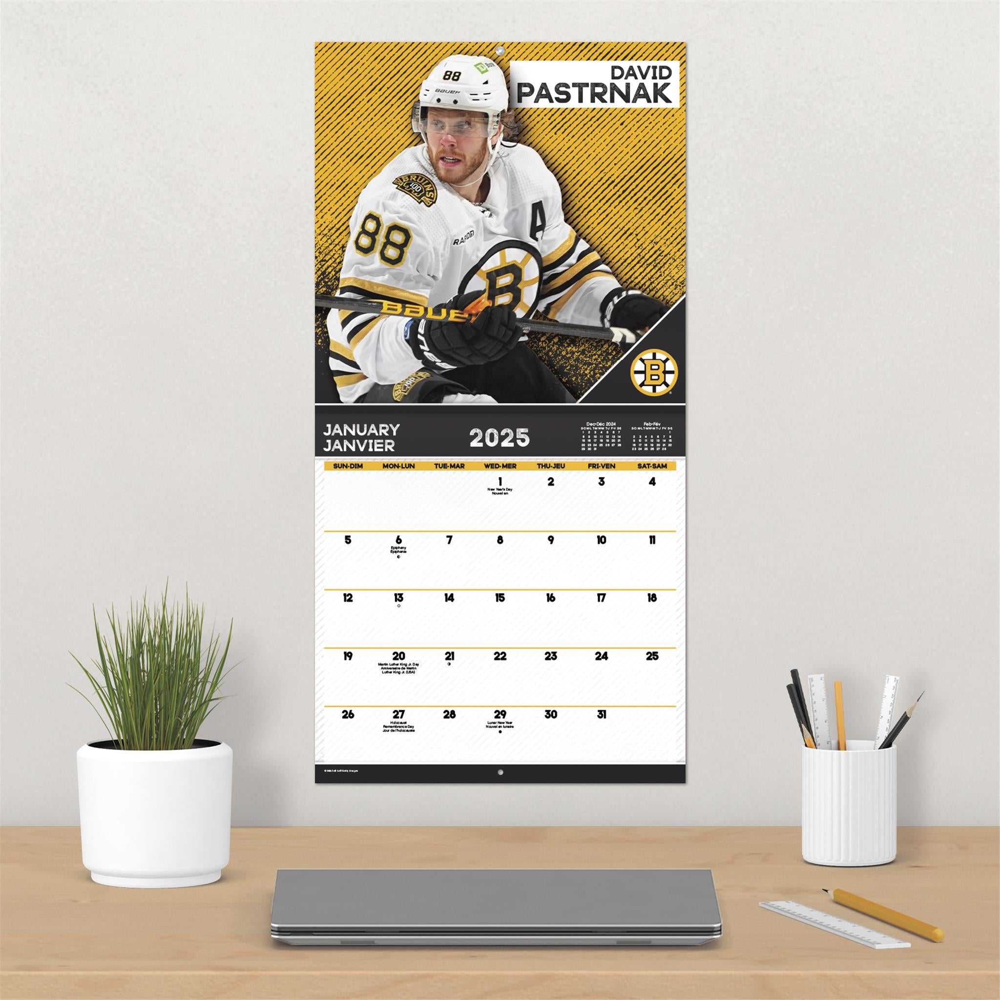 NHL Superstars Bilingual Wall 2025 Calendar