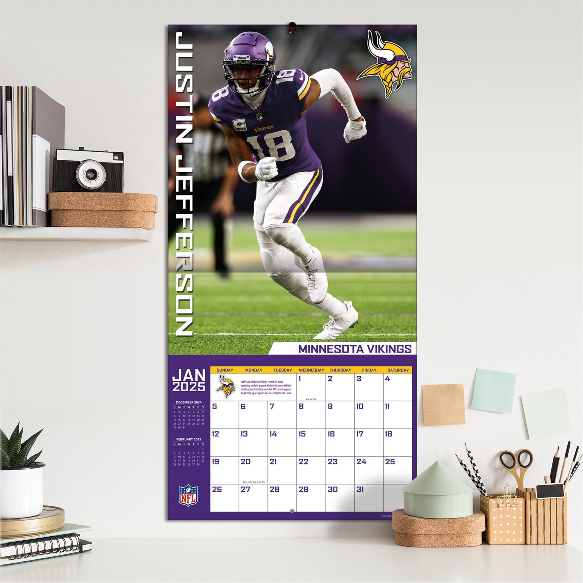 NFL Justin Jefferson Minnesota Vikings Wall 2025 Calendar